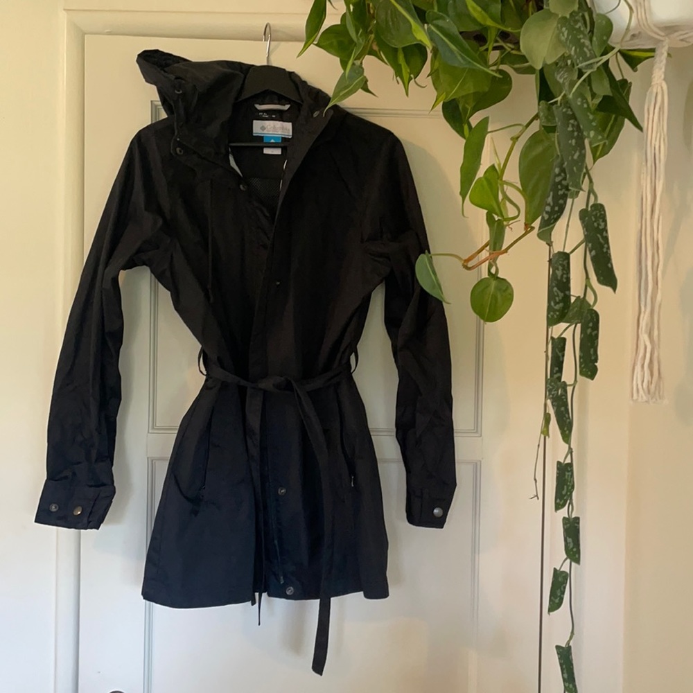 Columbia rain jacket
